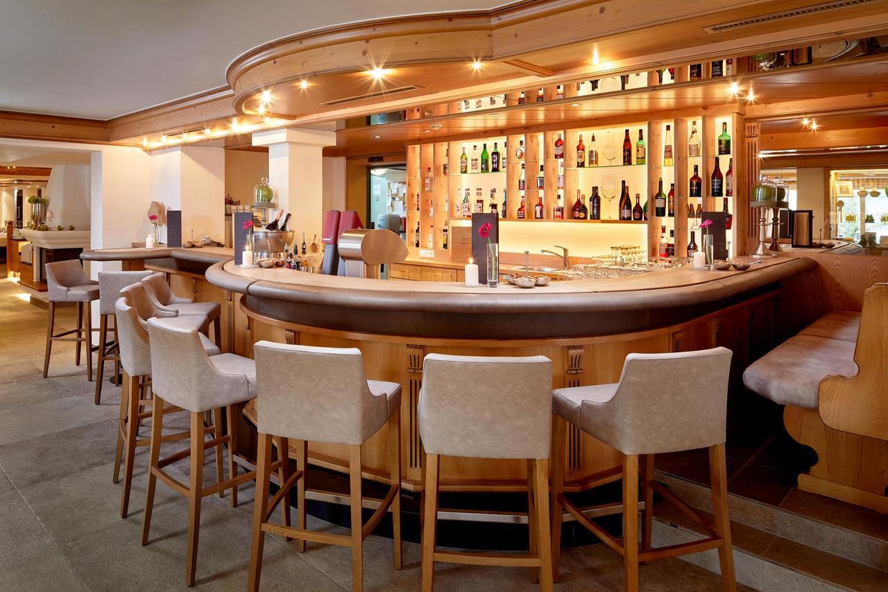 Hotel Bergblick 4 Sterne Superior Фис Экстерьер фото