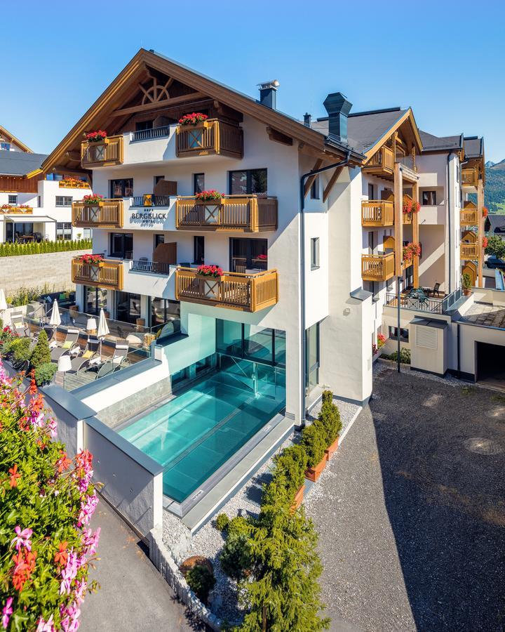 Hotel Bergblick 4 Sterne Superior Фис Экстерьер фото